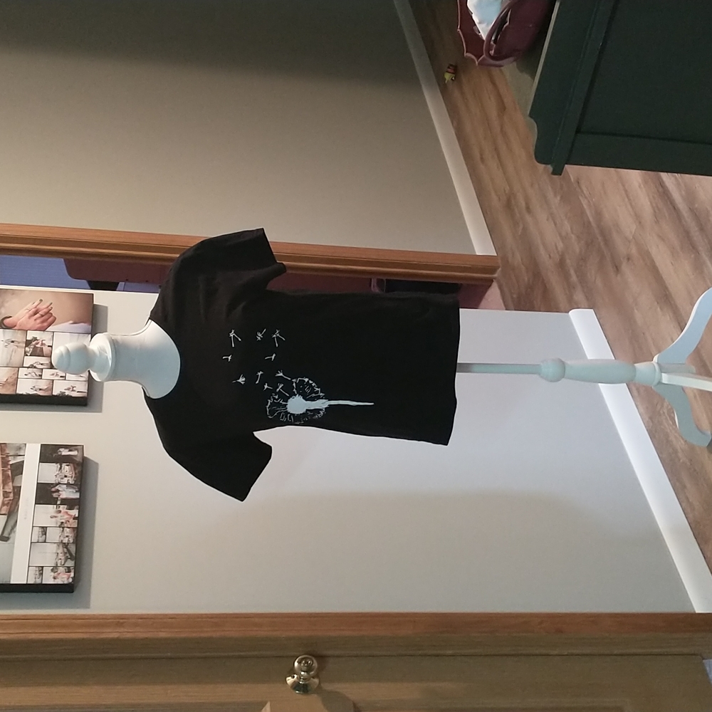 Dandelion Tee